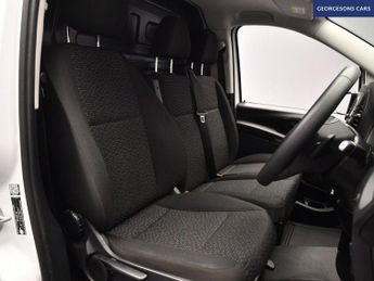 MERCEDES-BENZ EVITO 116 e 66kWh Progressive Panel Van 6dr Electric Auto FWD L2 (LWB)