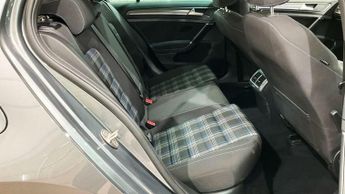 VOLKSWAGEN GOLF 1.4 TSI 8.7kWh GTE Advance Hatchback 5dr Petrol Plug-in Hybrid D