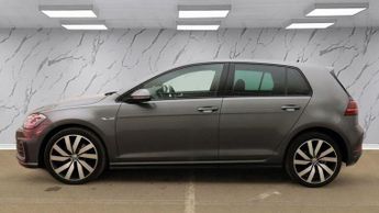 VOLKSWAGEN GOLF 1.4 TSI 8.7kWh GTE Advance Hatchback 5dr Petrol Plug-in Hybrid D