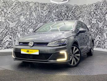 VOLKSWAGEN GOLF 1.4 TSI 8.7kWh GTE Advance Hatchback 5dr Petrol Plug-in Hybrid D