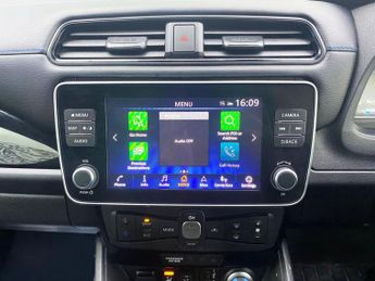 NISSAN LEAF 39kWh N-Connecta Hatchback 5dr Electric Auto (150 ps)