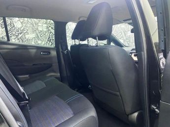 NISSAN LEAF 39kWh N-Connecta Hatchback 5dr Electric Auto (150 ps)