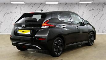 NISSAN LEAF 39kWh N-Connecta Hatchback 5dr Electric Auto (150 ps)