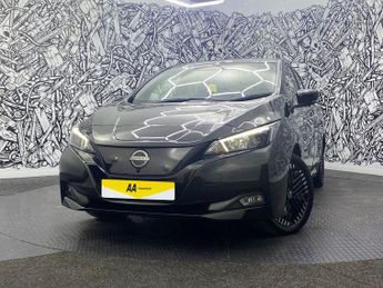 NISSAN LEAF 39kWh N-Connecta Hatchback 5dr Electric Auto (150 ps)