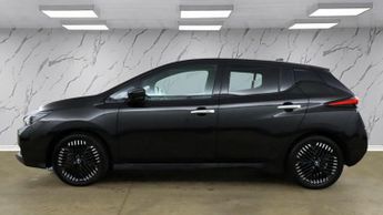NISSAN LEAF 39kWh N-Connecta Hatchback 5dr Electric Auto (150 ps)