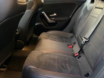 MERCEDES-BENZ A-CLASS 1.3 A200 AMG Line (Premium) Hatchback 5dr Auto