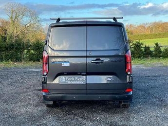FORD TRANSIT CUSTOM Transit Custom 320 Limited EV 5dr