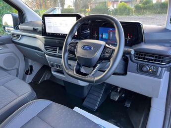 FORD TRANSIT CUSTOM Transit Custom 320 Limited EV 5dr