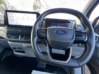 FORD TRANSIT CUSTOM Transit Custom 320 Limited EV 5dr
