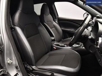 NISSAN JUKE 1.0 DIG-T N-Connecta SUV 5dr Petrol DCT Auto Euro 6 (s/s) (114 p