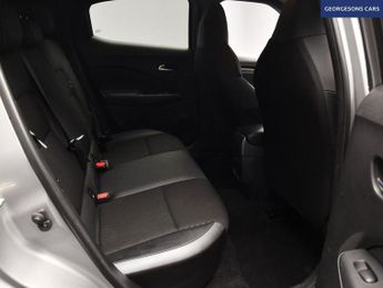 NISSAN JUKE 1.0 DIG-T N-Connecta SUV 5dr Petrol DCT Auto Euro 6 (s/s) (114 p