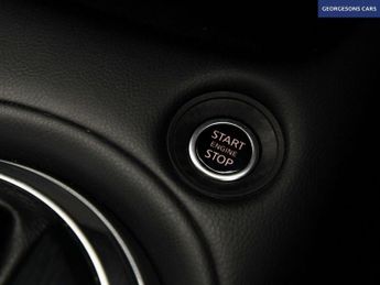 NISSAN JUKE 1.0 DIG-T N-Connecta SUV 5dr Petrol DCT Auto Euro 6 (s/s) (114 p