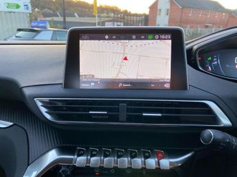 PEUGEOT 3008 1.6 BlueHDi Allure SUV 5dr Diesel EAT Euro 6 (s/s) (120 ps)