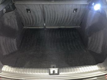 AUDI Q4 E-TRON 40 S line SUV 5dr Electric Auto 82kWh (204 ps)