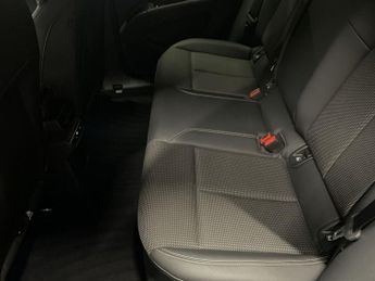 AUDI Q4 E-TRON 40 S line SUV 5dr Electric Auto 82kWh (204 ps)