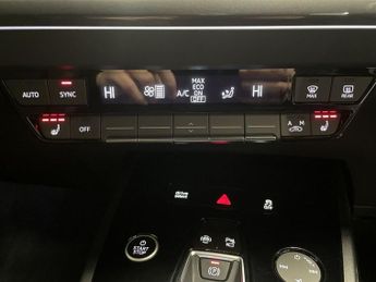 AUDI Q4 E-TRON 40 S line SUV 5dr Electric Auto 82kWh (204 ps)