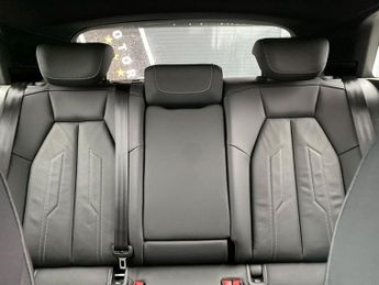 AUDI A3 1.5 TFSI 35 S line Sportback 5dr Petrol S Tronic Euro 6 (s/s) (1