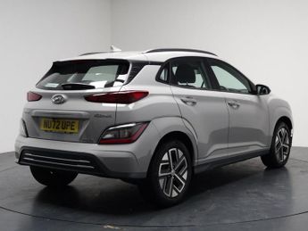 HYUNDAI KONA 39kWh SE Connect SUV 5dr Electric Auto (10.5kW Charger) (136 ps)