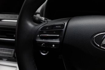 HYUNDAI KONA 39kWh SE Connect SUV 5dr Electric Auto (10.5kW Charger) (136 ps)