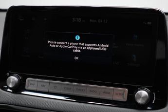 HYUNDAI KONA 39kWh SE Connect SUV 5dr Electric Auto (10.5kW Charger) (136 ps)