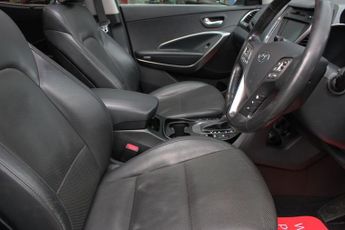 HYUNDAI SANTA FE 2.2 CRDi Premium SE SUV 5dr Diesel Auto 4WD Euro 5 (7 seat) (194