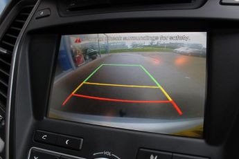 HYUNDAI SANTA FE 2.2 CRDi Premium SE SUV 5dr Diesel Auto 4WD Euro 5 (7 seat) (194