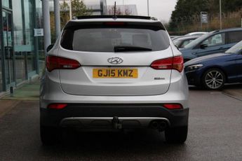 HYUNDAI SANTA FE 2.2 CRDi Premium SE SUV 5dr Diesel Auto 4WD Euro 5 (7 seat) (194