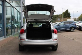 VAUXHALL ASTRA 1.7 CDTi ecoFLEX Exclusiv Sports Tourer 5dr Diesel Manual Euro 5