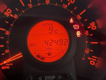 TOYOTA AYGO 1.0 VVT-i x Hatchback 3dr Petrol Manual Euro 6 (71 ps) - AA INSP