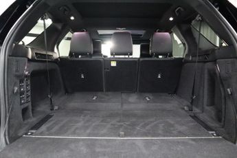 LAND ROVER DISCOVERY 3.0 SD V6 HSE SUV 5dr Diesel Auto 4WD Euro 6 (s/s) (306 ps)