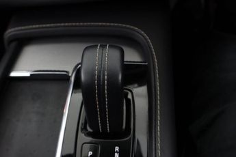 VOLVO XC90 2.0 B5 MHEV R-Design Auto 4WD Euro 6 (s/s) 5dr