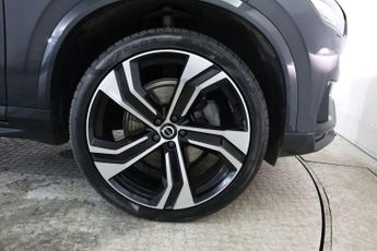 VOLVO XC90 2.0 B5 MHEV R-Design Auto 4WD Euro 6 (s/s) 5dr