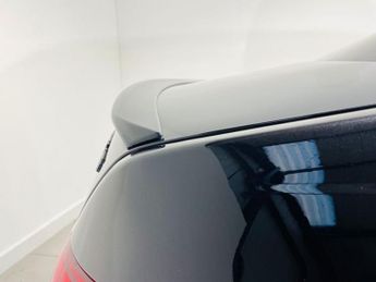 MERCEDES-BENZ E-CLASS 2.1 E220d AMG Line Edition Coupe 2dr Diesel G-Tronic+ Euro 6 (s/