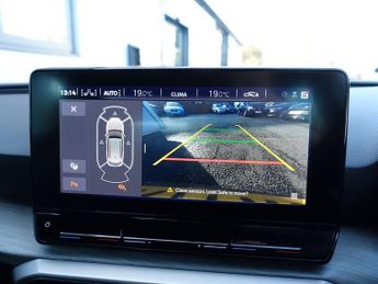 SEAT LEON 1.4 eHybrid 12.8kWh XCELLENCE Estate 5dr Petrol Plug-in Hybrid D