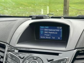 FORD FIESTA 1.6 Zetec Hatchback 5dr Petrol Powershift Euro 6 (105 ps)