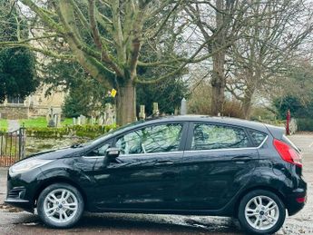 FORD FIESTA 1.6 Zetec Hatchback 5dr Petrol Powershift Euro 6 (105 ps)