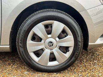 SKODA FABIA 1.2 TSI S Hatchback 5dr Petrol DSG Euro 6 (s/s) (110 ps)