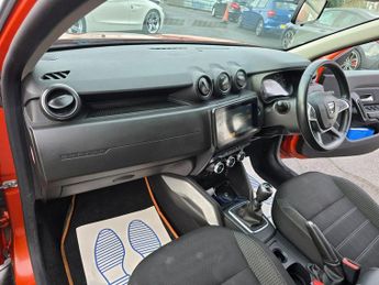 DACIA DUSTER 1.0 TCe Prestige, 66.500 miles, 1 owner, ULEZ, 6-speed, A/C, Sat