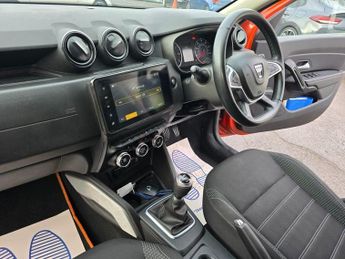 DACIA DUSTER 1.0 TCe Prestige, 66.500 miles, 1 owner, ULEZ, 6-speed, A/C, Sat