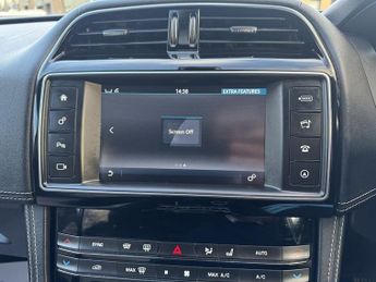 JAGUAR F-PACE 2.0 D180 R-Sport SUV 5dr Diesel Auto AWD Euro 6 (s/s) (180 ps)