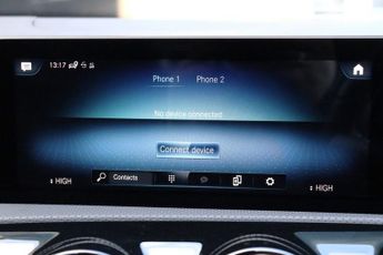 MERCEDES-BENZ A-CLASS A200D 2.0 AMG LINE EXECUTIVE