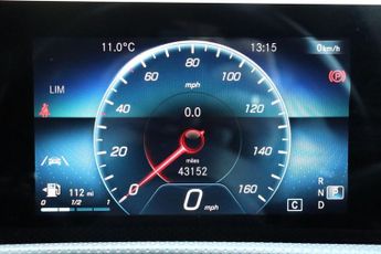 MERCEDES-BENZ A-CLASS A200D 2.0 AMG LINE EXECUTIVE