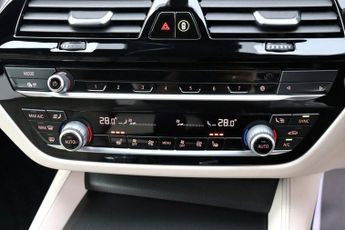 BMW 5 SERIES 520D XDRIVE 2.0 M SPORT SALOON