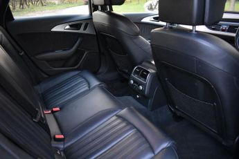 AUDI A6 AVANT 2.0 TDI ultra S line Estate 5dr Diesel S Tronic Euro 6 (s/s) (19