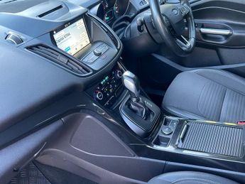 FORD KUGA 1.5 TDCi Titanium SUV 5dr Diesel Powershift Euro 6 (s/s) (120 ps