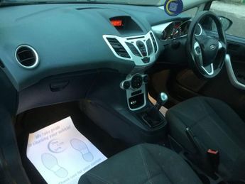 FORD FIESTA 1.25 Zetec Hatchback 5dr Petrol Manual (133 g/km, 81 bhp)