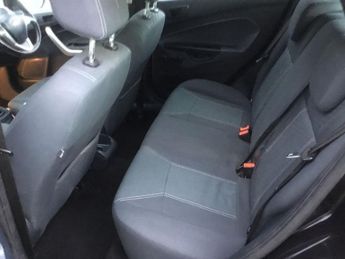 FORD FIESTA 1.25 Zetec Hatchback 5dr Petrol Manual (133 g/km, 81 bhp)