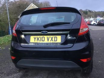 FORD FIESTA 1.25 Zetec Hatchback 5dr Petrol Manual (133 g/km, 81 bhp)