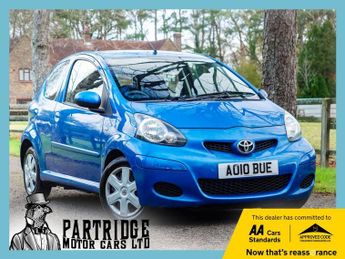 Toyota AYGO 1.0 VVT-i Blue Hatchback 3dr Petrol Manual Euro 4 (67 bhp)