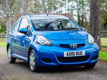 TOYOTA AYGO 1.0 VVT-i Blue Hatchback 3dr Petrol Manual Euro 4 (67 bhp)